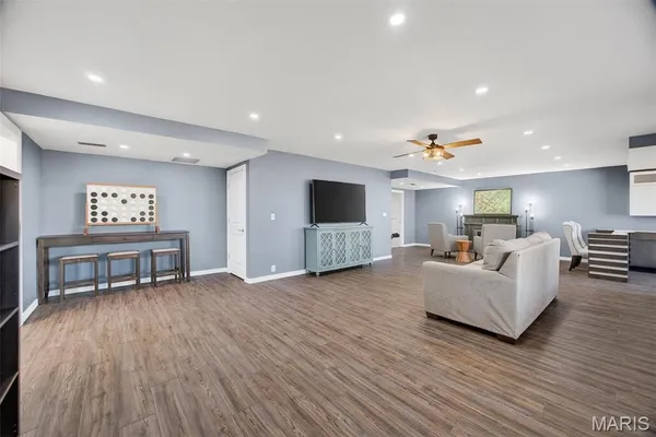 $549,900 | 122 Page Street, Waynesville, MO 65583