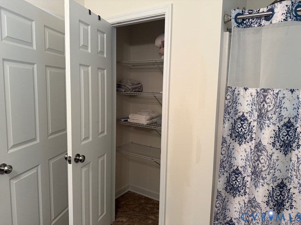 2095 Five Forks Road Pamplin, VA 23958 - Photo 14 of 23 a view of a bedroom