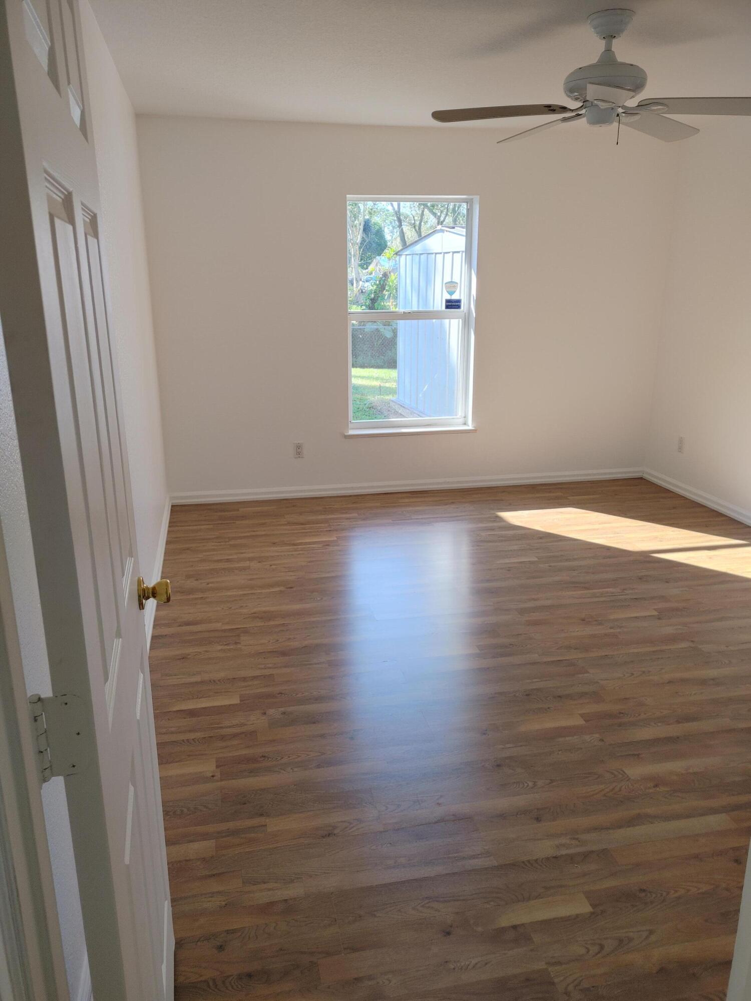 7701 Eden Road Fort Pierce, FL 34951 - Photo 6 of 26 20221210_095528_HDR