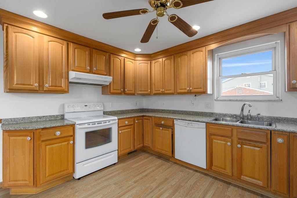 305 Wilson Road Clinton, PA 15026 - Photo 13 of 25 Gallery Image 13