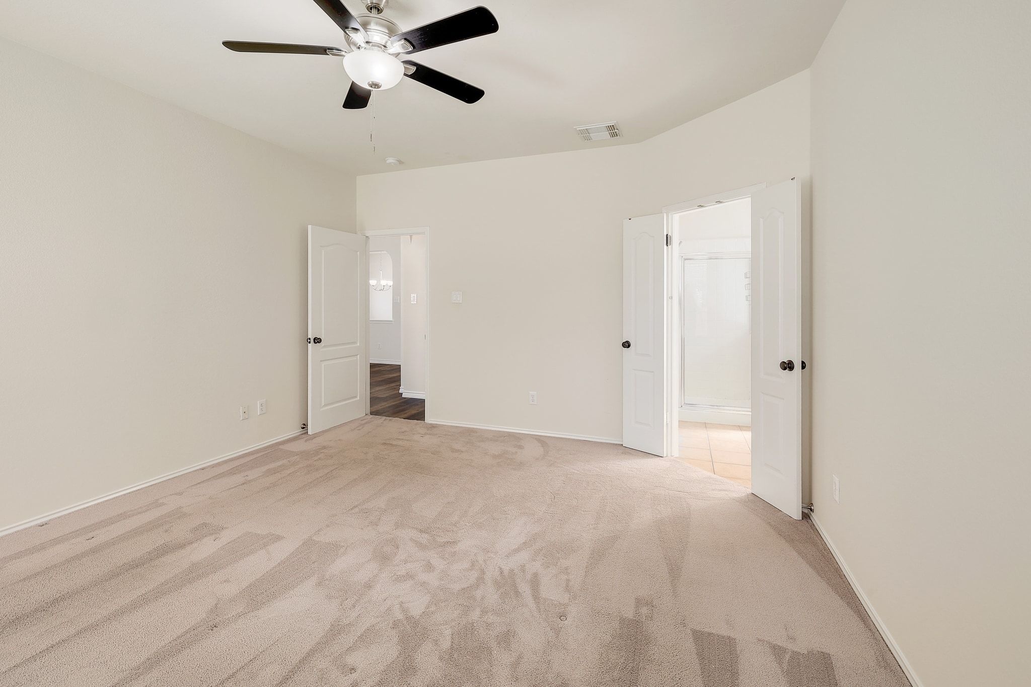 2307 Hayfield Square Pflugerville, TX 78660 - Photo 21 of 40 a view of an empty room