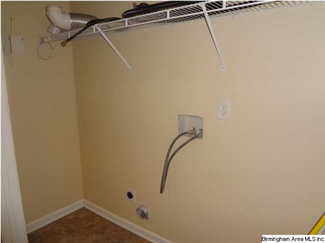 142 Gardenside Drive Alabaster, AL 35007 - Photo 16 of 32