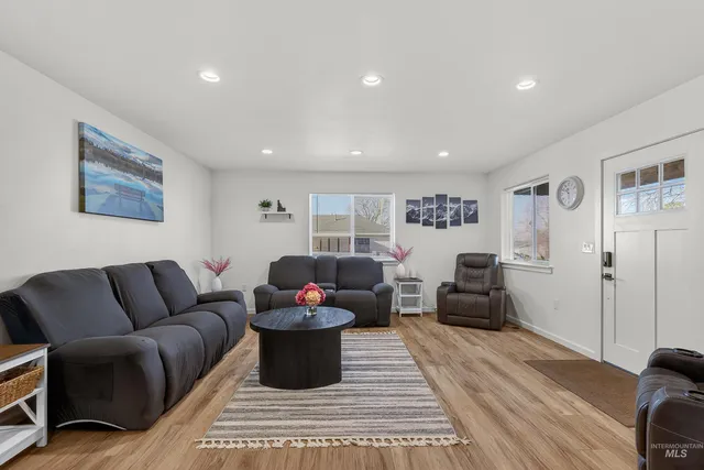 $399,900 | 1128 Bryden Avenue, Lewiston, ID 83501