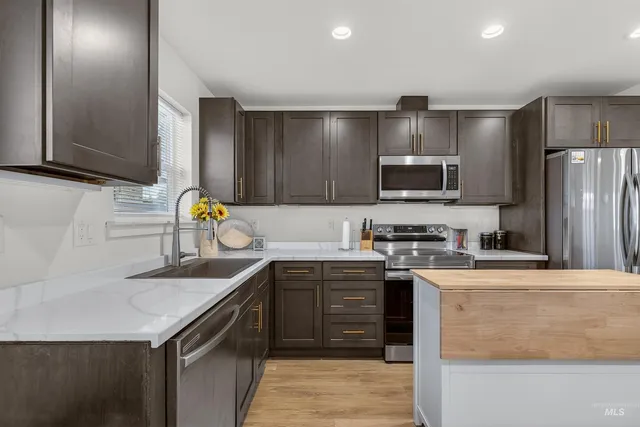 $399,900 | 1128 Bryden Avenue, Lewiston, ID 83501