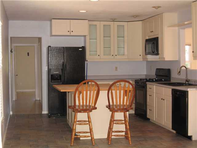 11557 Rocoso Road Lakeside, CA 92040 - Photo 5 of 10 Spacious kitchen features island!
