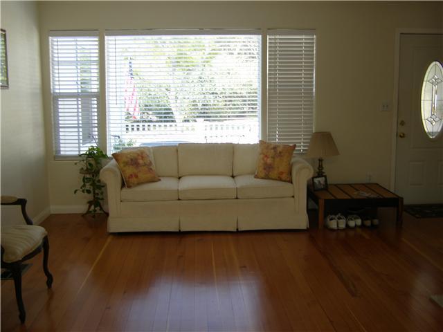 11557 Rocoso Road Lakeside, CA 92040 - Photo 6 of 10 Entry features hardwood floors, great place to sit and relax