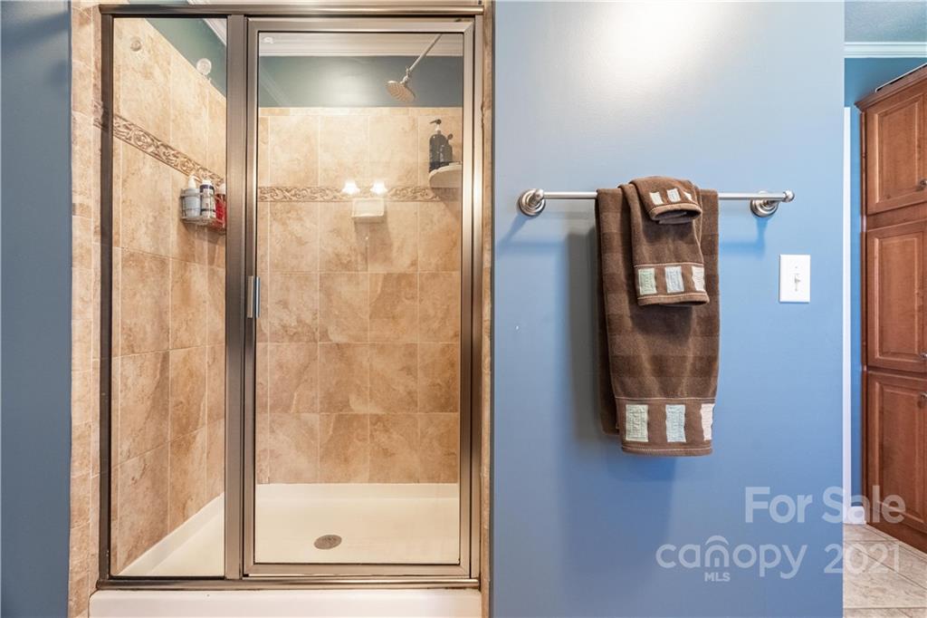 3712 Toms Road Claremont, NC 28610 - Photo 18 of 32 Gallery Image 18