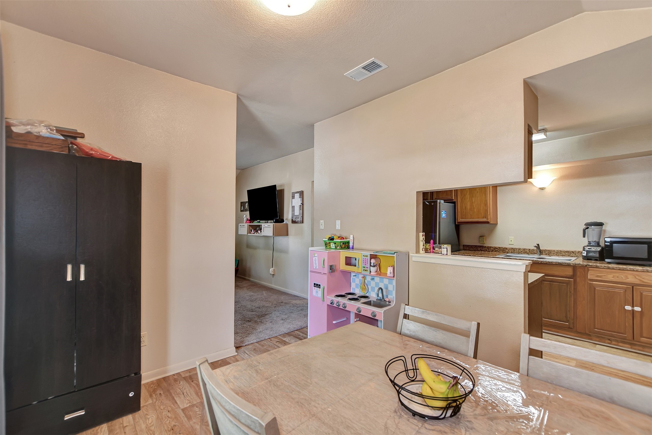 1920 6th Street Hempstead, TX 77445 - Photo 11 of 29 Dining area leading directly into kitchen!