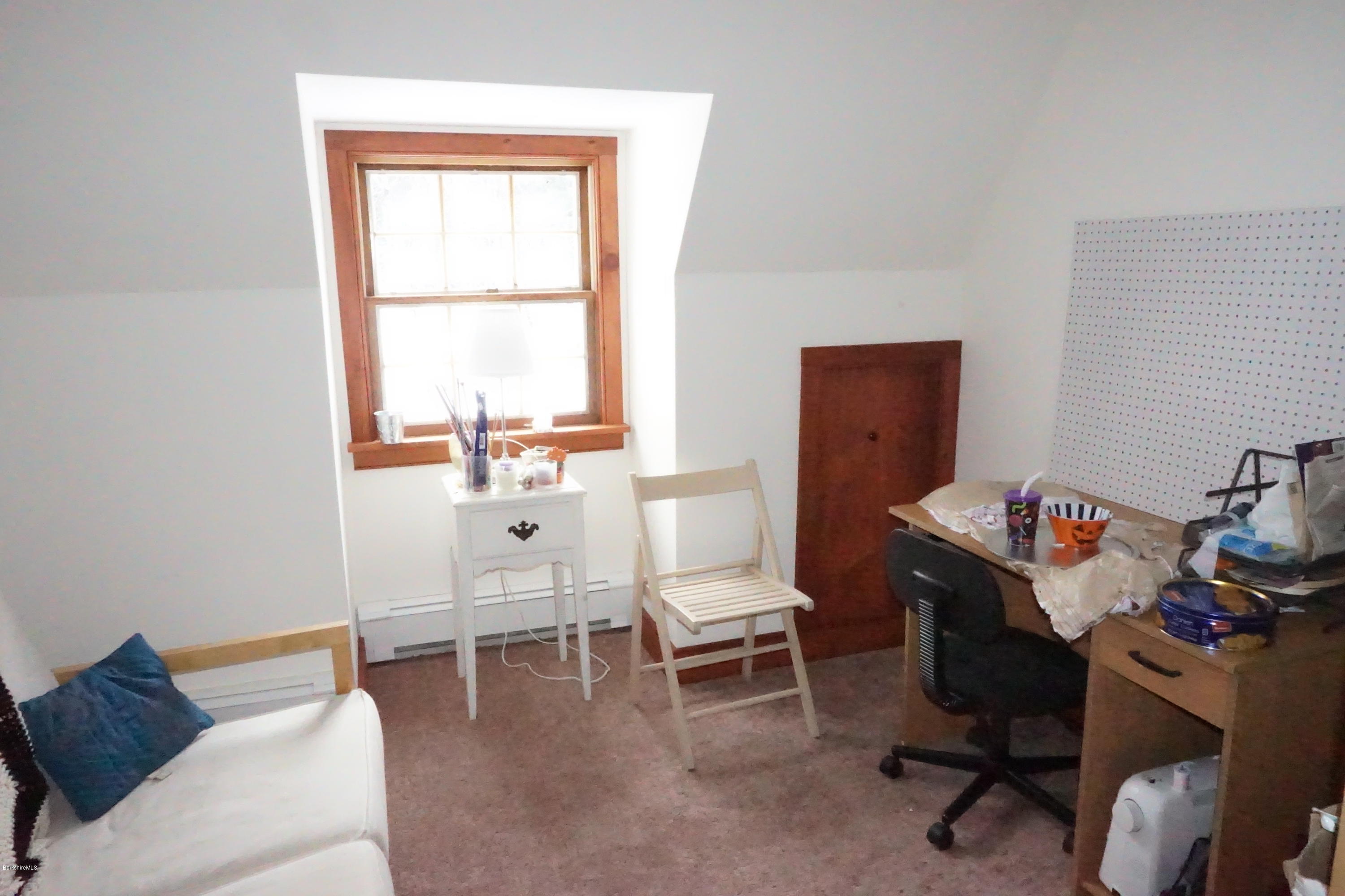 291 Summit Hill Road Washington, MA 01223 - Photo 17 of 27 DSC00205