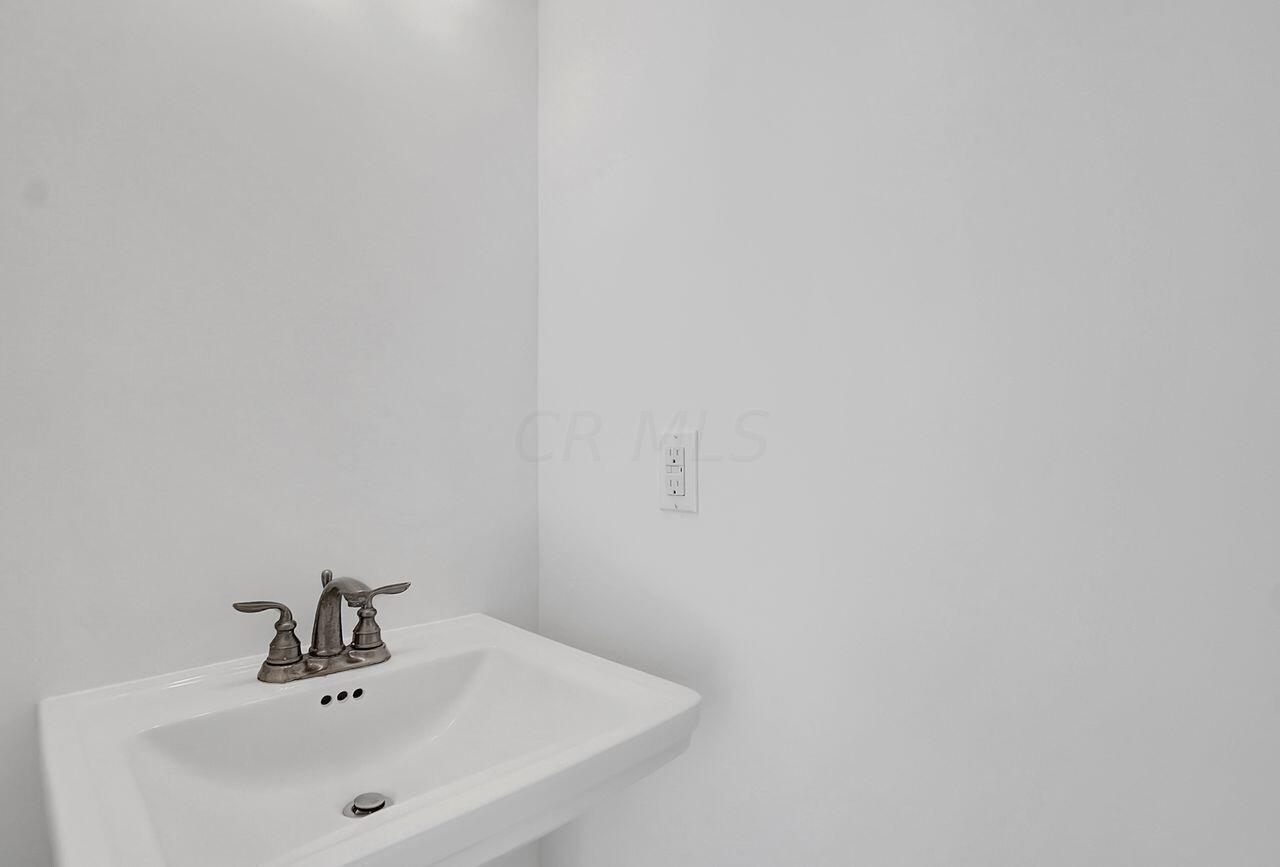 72370 Brooks Martin Road McArthur, OH 45651 - Photo 22 of 37 DSC00423