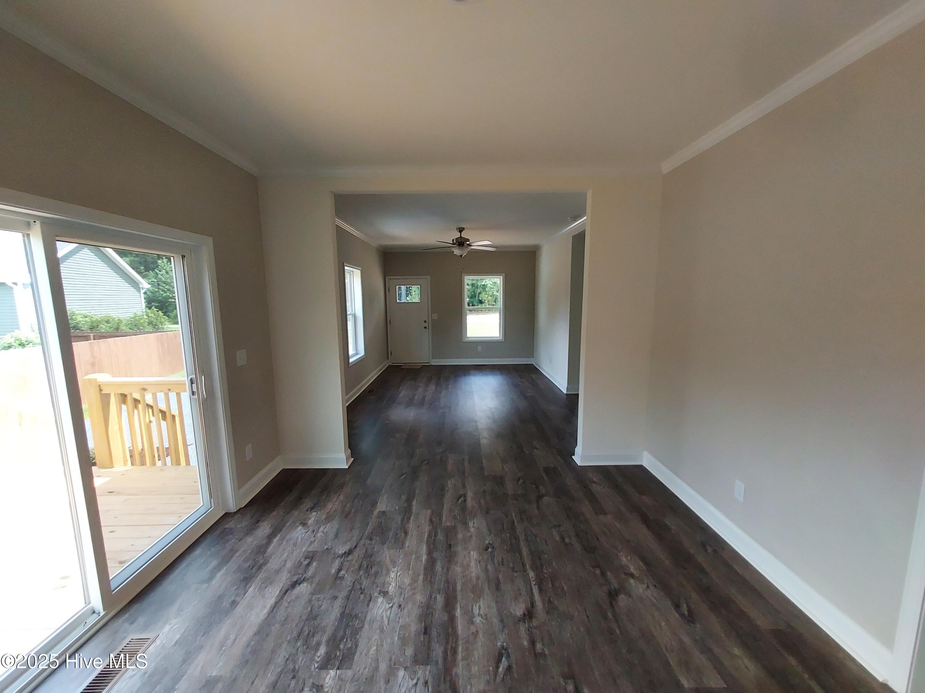 102 Lincoln Avenue Carthage, NC 28327 - Photo 9 of 30 20250813_141513