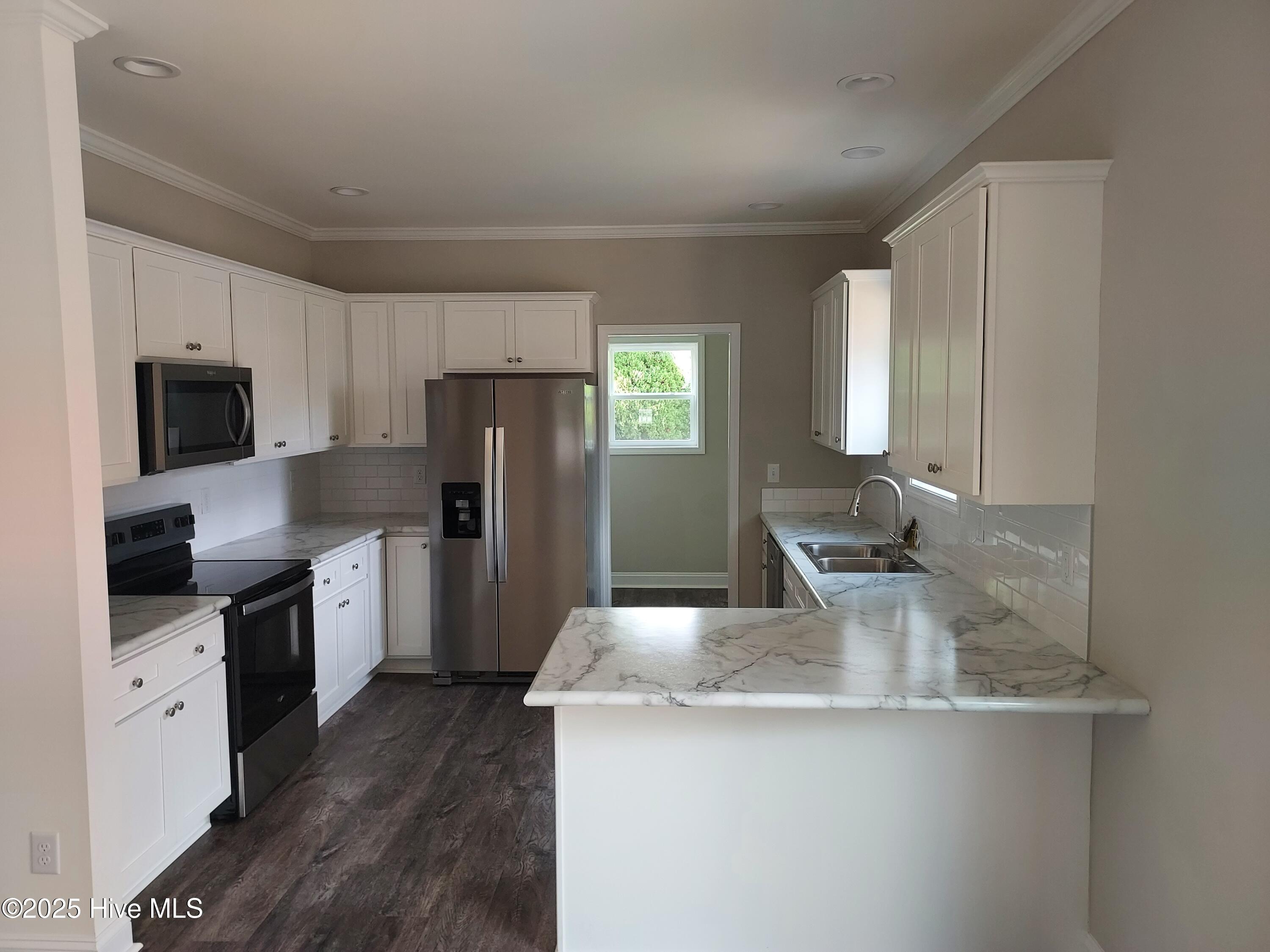 102 Lincoln Avenue Carthage, NC 28327 - Photo 10 of 30 20250813_141524