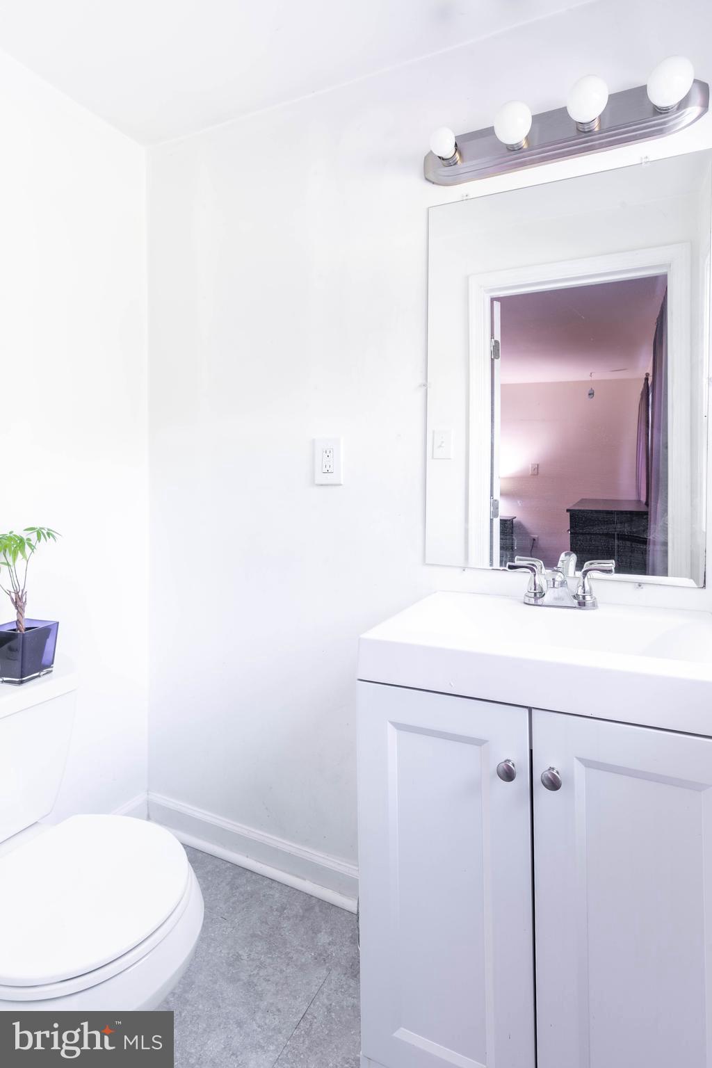 6723 Glenkirk Road Baltimore, MD 21239 - Photo 25 of 28