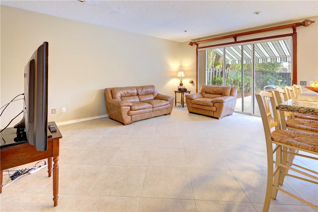 18463 East Covington Trace Boca Raton, FL 33498 - Photo 10 of 36 Photo 10
