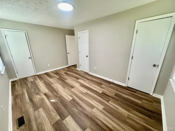 $189,900 | 101 Lake Crest Drive, Gladys, VA 24554