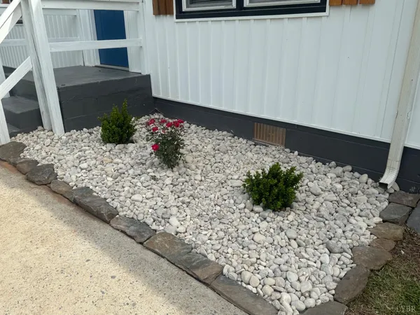 $189,900 | 101 Lake Crest Drive, Gladys, VA 24554