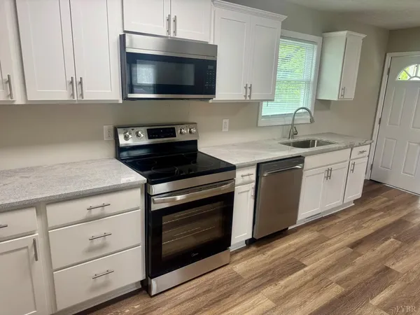 $189,900 | 101 Lake Crest Drive, Gladys, VA 24554