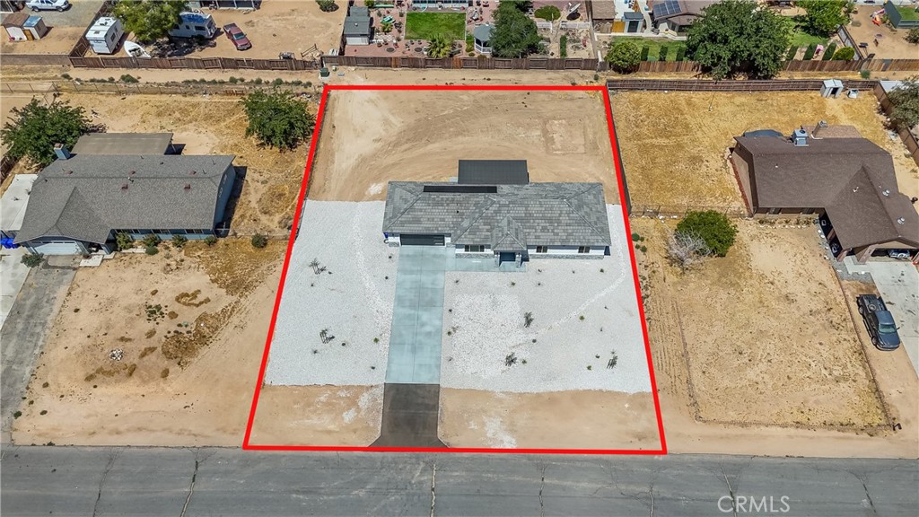 12658 Standing Bear Road Apple Valley, CA 92308 - Photo 7 of 39