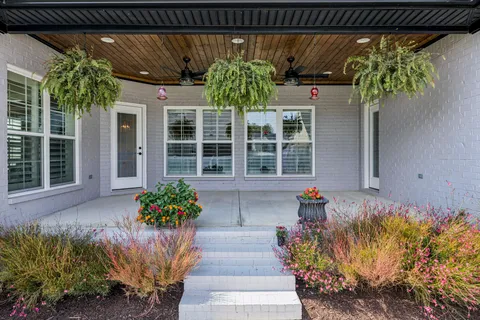 $725,000 | 1832 Rhonda Drive, Christiana, TN 37037