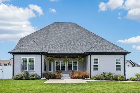 $725,000 | 1832 Rhonda Drive, Christiana, TN 37037