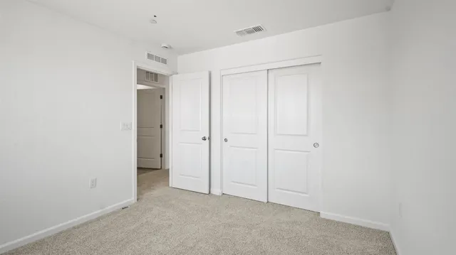 $692,035 | 1056 Carson River Court, Lathrop, CA 95330