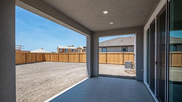 $692,035 | 1056 Carson River Court, Lathrop, CA 95330