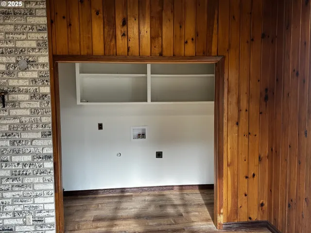 $339,950 | 818 South 1st Street, Cottage Grove, OR 97424