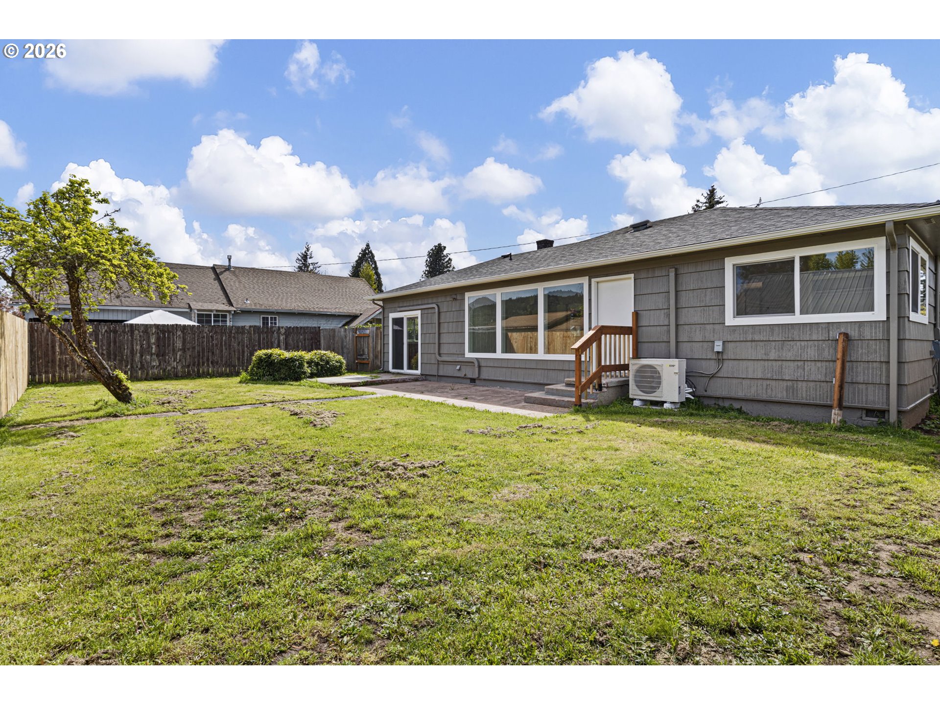 818 South 1st Street Cottage Grove, OR 97424 - Photo 35 of 40