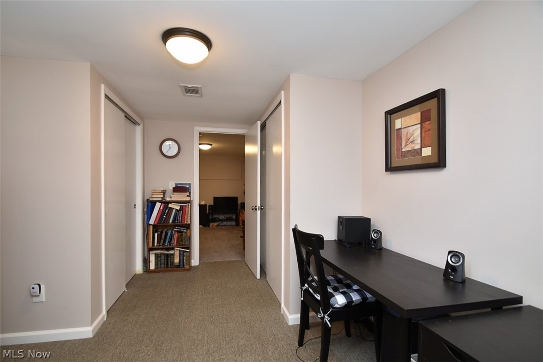 3690 Shannon Road Cleveland Heights, OH 44118 - Photo 19 of 23
