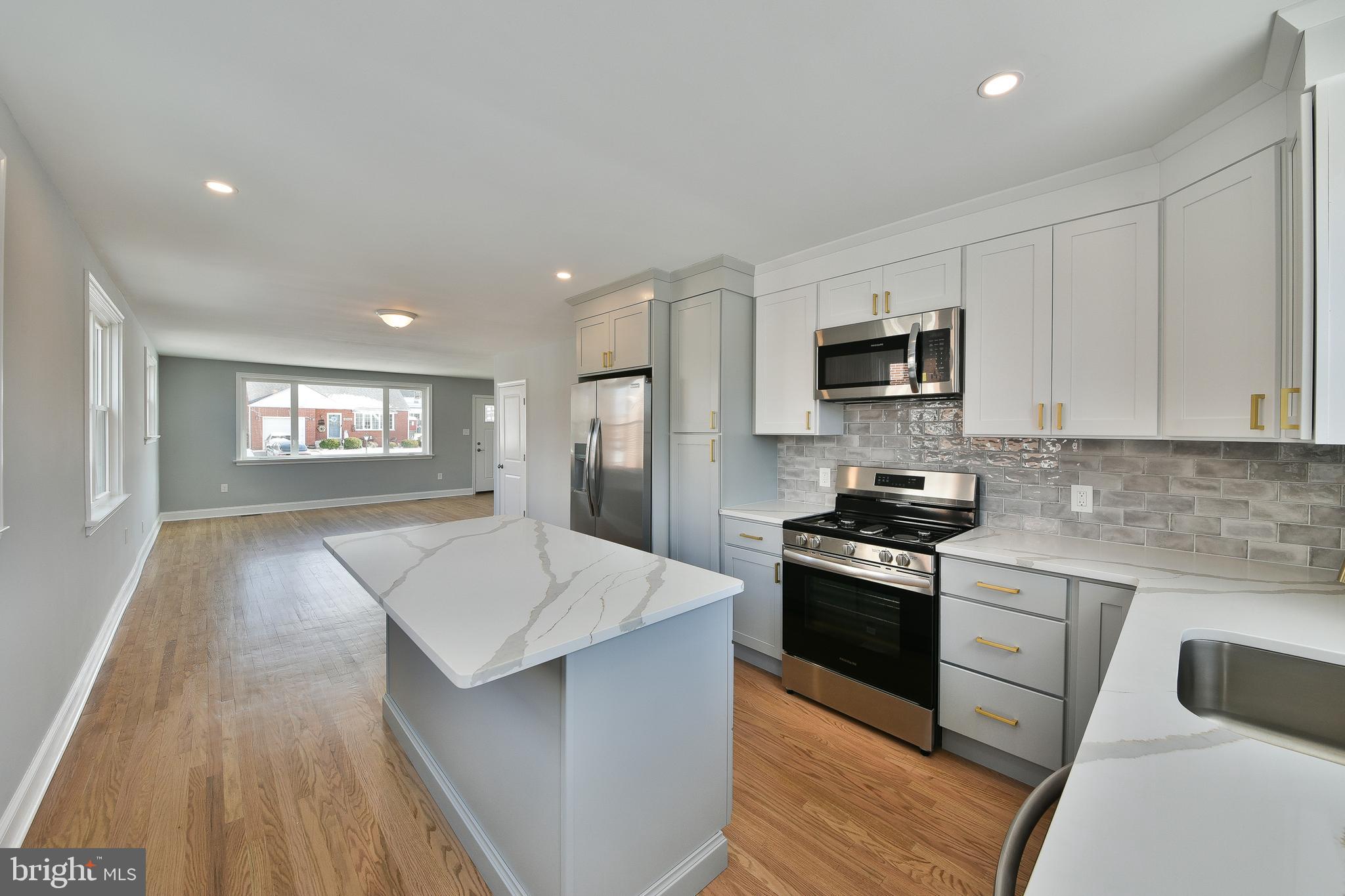 12008 Elmore Road Philadelphia, PA 19154 - Photo 1 of 25 Gallery Image 1