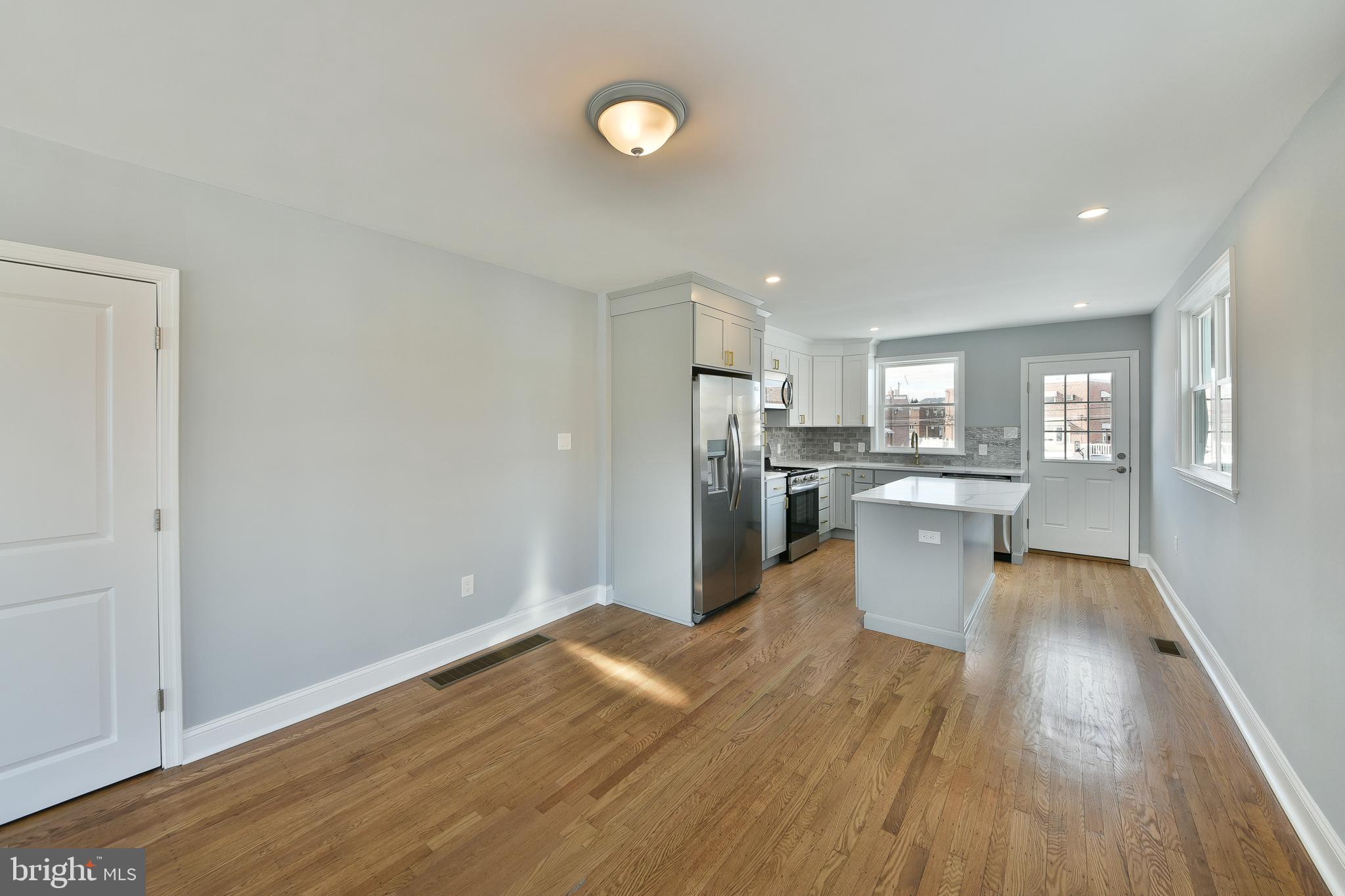 12008 Elmore Road Philadelphia, PA 19154 - Photo 8 of 25 Gallery Image 8