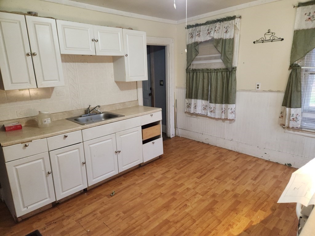 54 Greenfield Road Montague, MA 01351 - Photo 7 of 14 Gallery Image 7