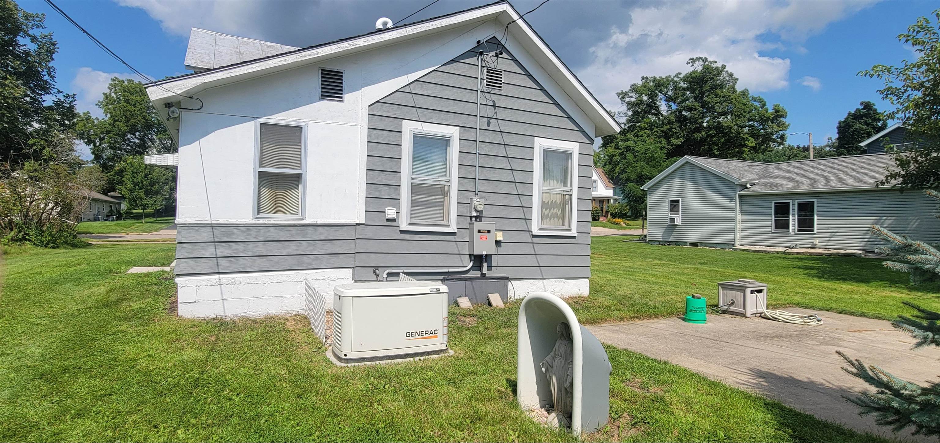 633 5th Baraboo, WI 53913 - Photo 4 of 27 Gallery Image 4