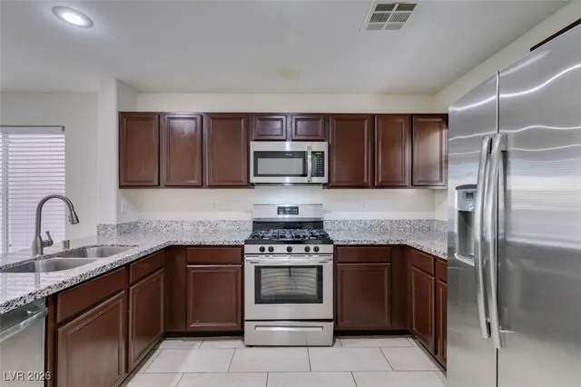 $1,950 | 7467 Ademar Street, Las Vegas, NV 89148