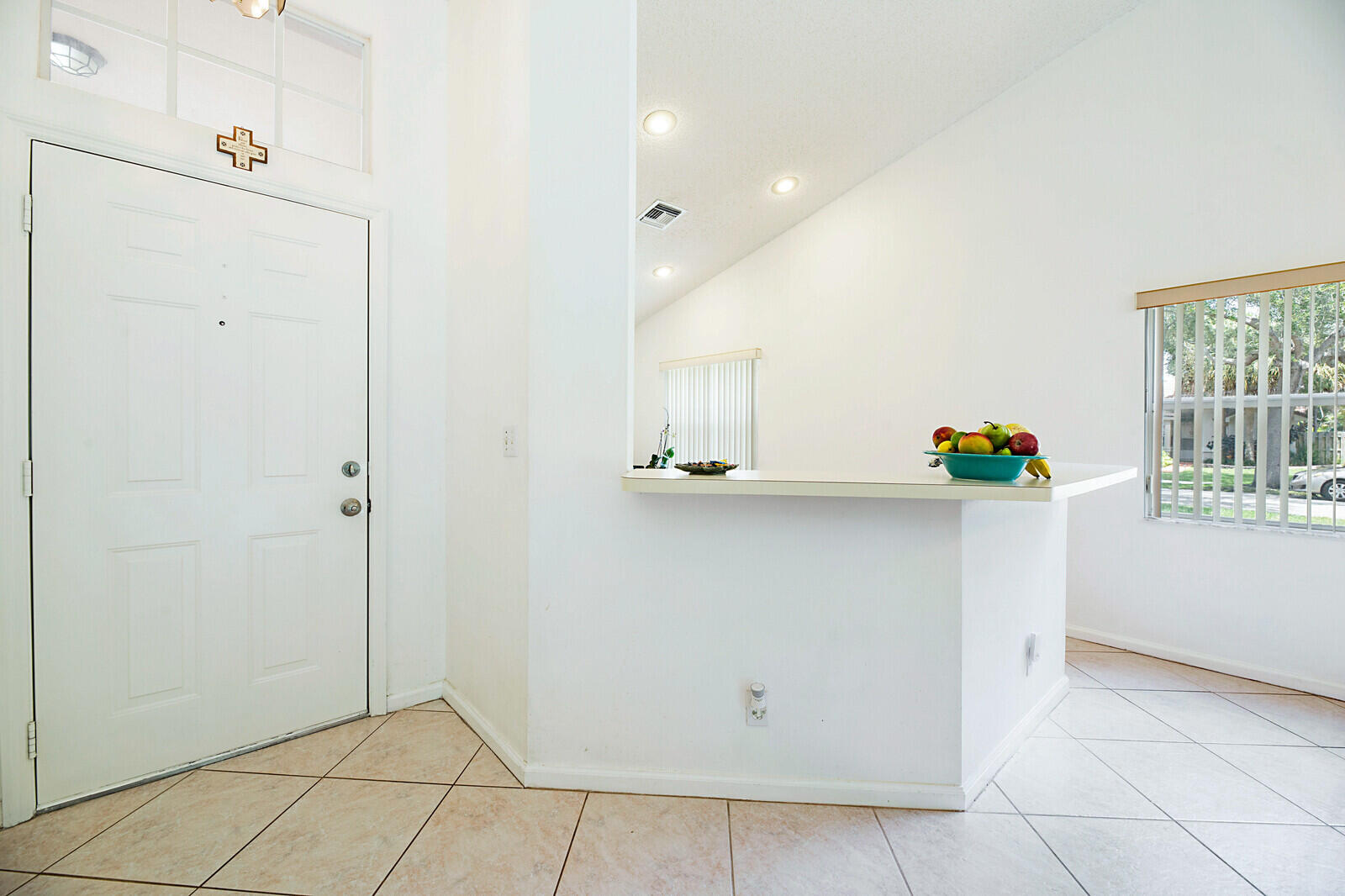 3710 Riverside Way Delray Beach, FL 33445 - Photo 8 of 25 08_3710_Riverside_Way7_mls