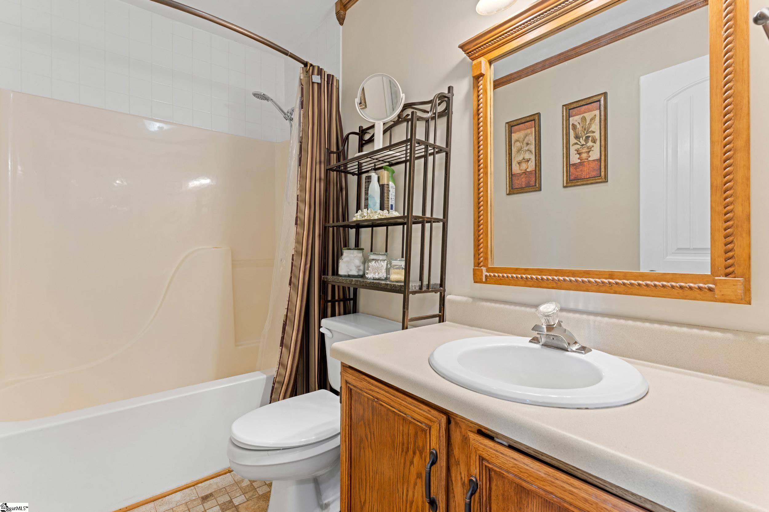 239 Jacqueline Road Piedmont, SC 29673 - Photo 15 of 39 Gallery Image 15