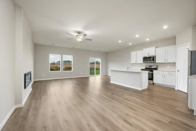 $373,900 | 361 Florence Avenue South, Annandale, MN 55302