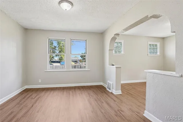 $139,900 | 241 Dammert Avenue, St. Louis, MO 63125