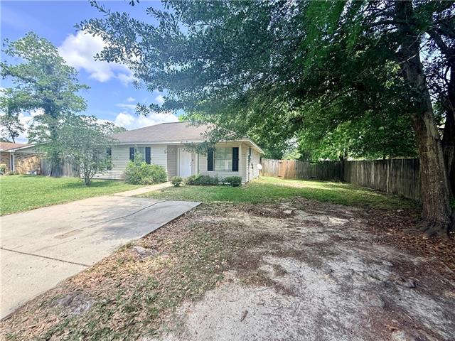 1805 Brookter Street Slidell, LA 70461 - Photo 2 of 15
