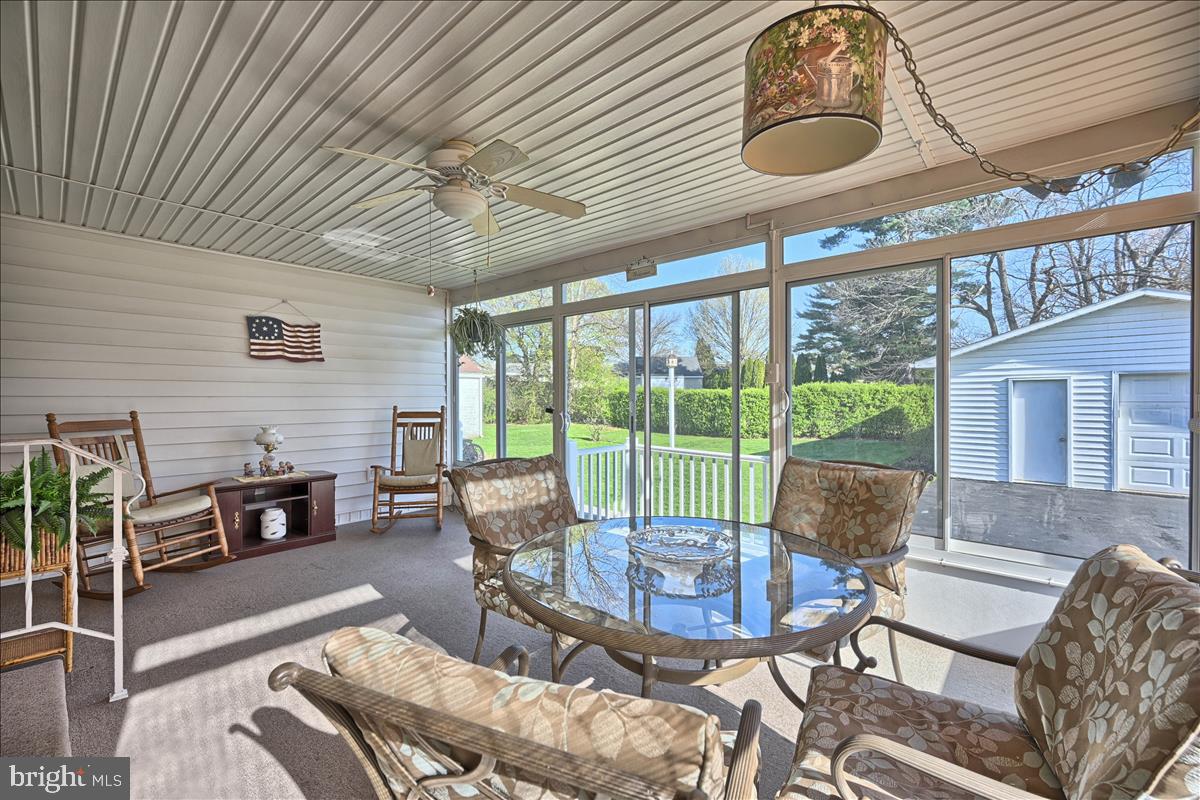 Sun room