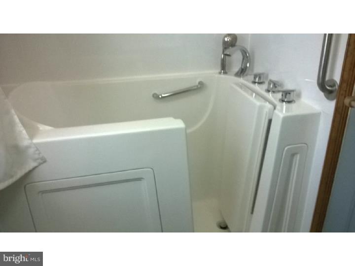 607 Exton Road Hatboro, PA 19040 - Photo 18 of 21