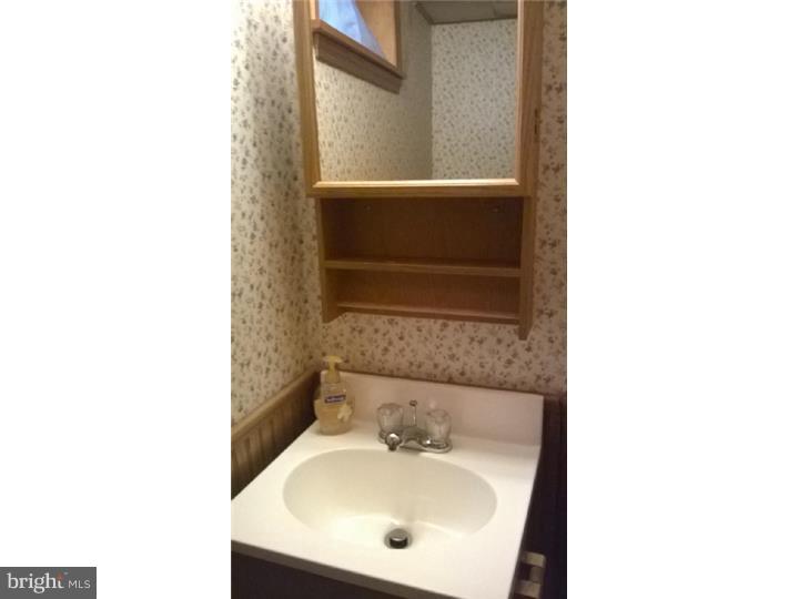 607 Exton Road Hatboro, PA 19040 - Photo 19 of 21