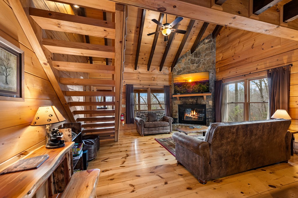 275 North Moreland Drive Blue Ridge, GA 30513 - Photo 12 of 71