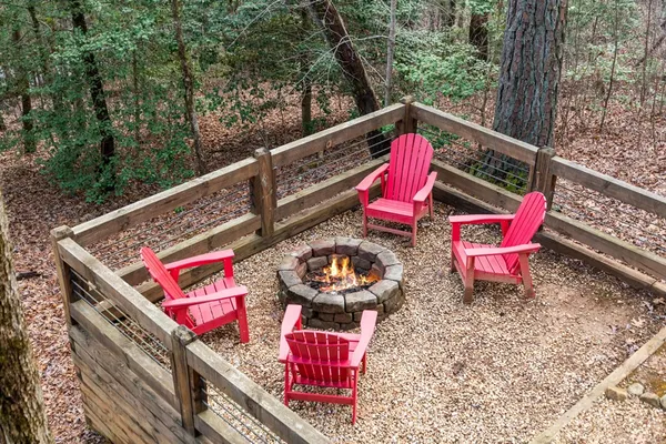 $525,000 | 275 North Moreland Drive, Blue Ridge, GA 30513