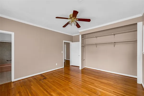 $320,000 | 2527 Avenue G, Rosenberg, TX 77471