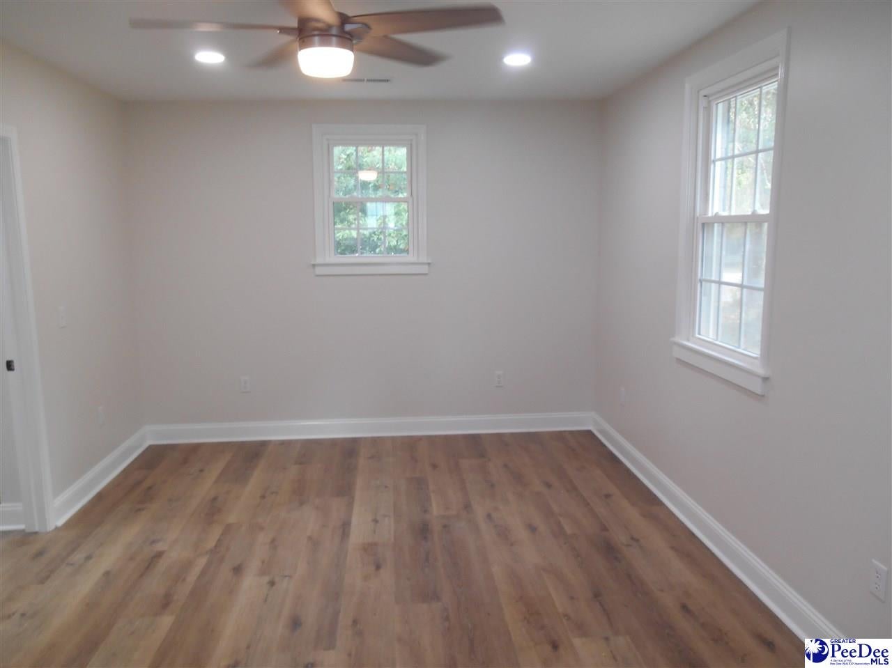 1003 Chestnut Street Florence, SC 29501 - Photo 18 of 27 Gallery Image 18