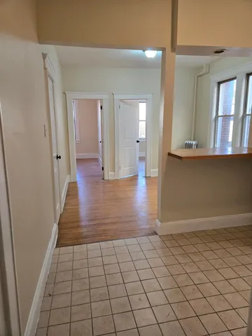 $1,775 | 436 Anderson Avenue, Unit 4, Cliffside Park, NJ 07010