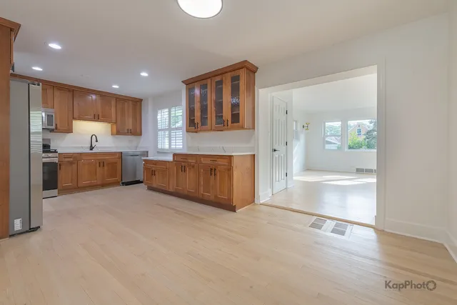 $469,000 | 1783 Lee Street, Des Plaines, IL 60018