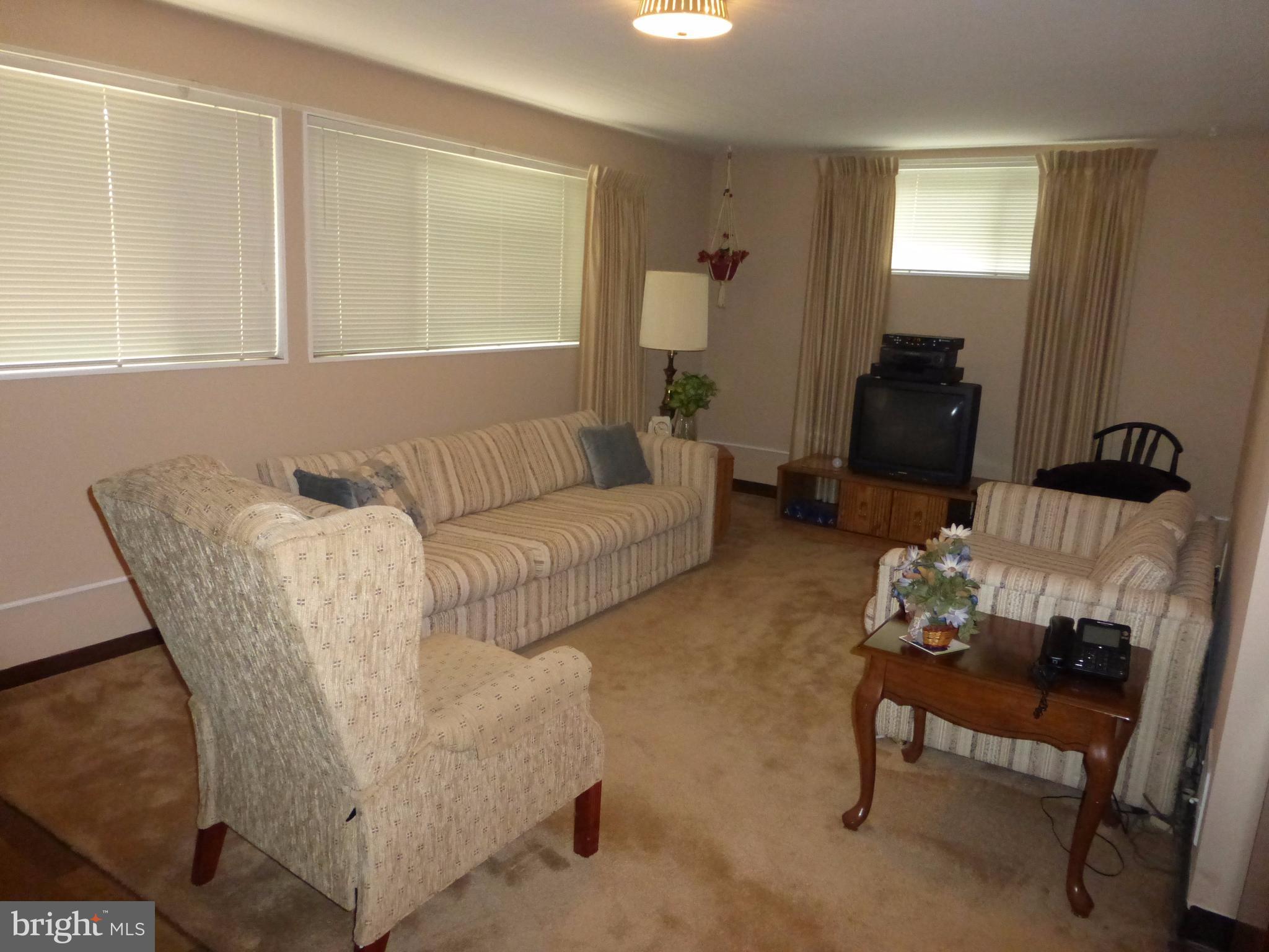 1902 Reedie Drive Silver Spring, MD 20902 - Photo 14 of 30 Family Room