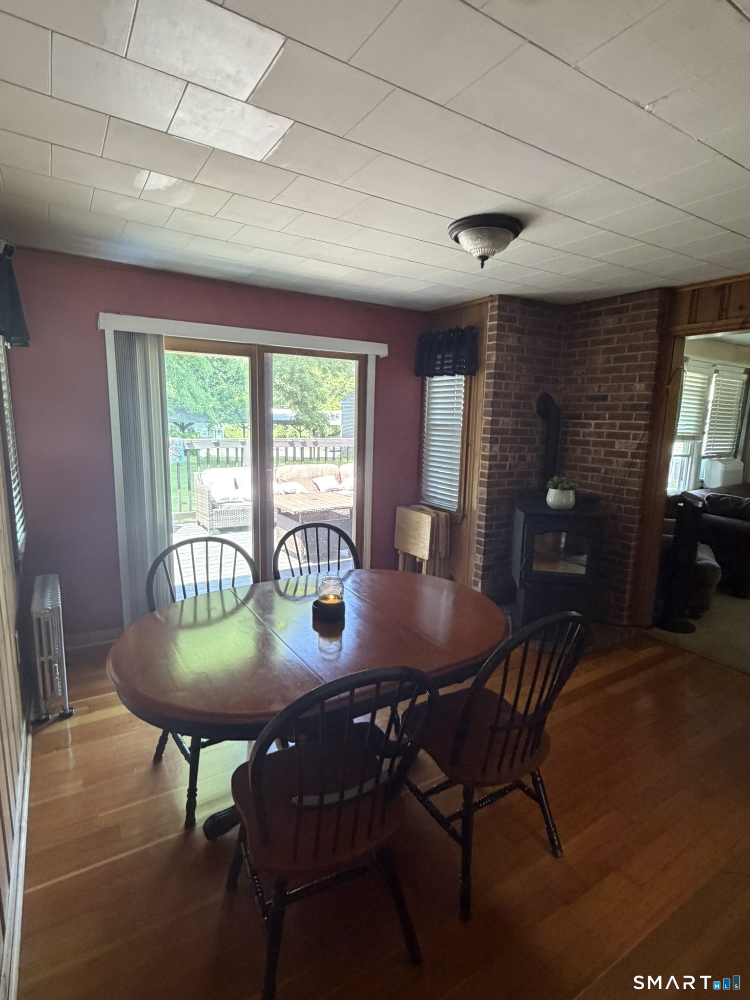 517 Davis Road Killingly, CT 06239 - Photo 8 of 20 Gallery Image 8